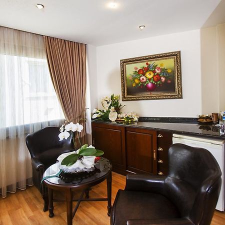 Adana Erten Hotel Εξωτερικό φωτογραφία