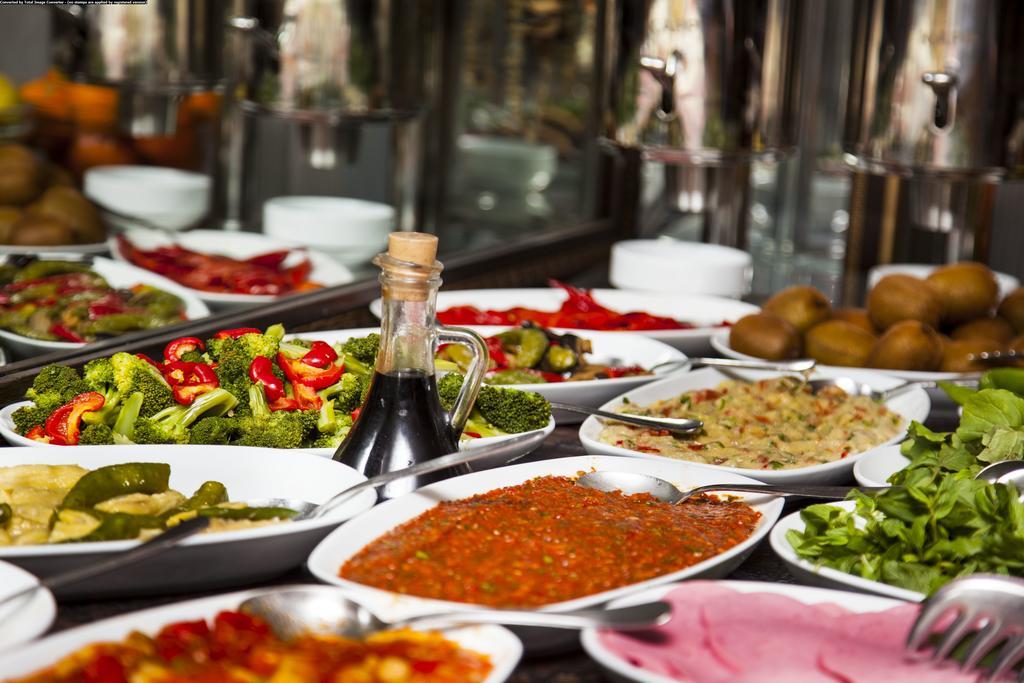Adana Erten Hotel Εξωτερικό φωτογραφία