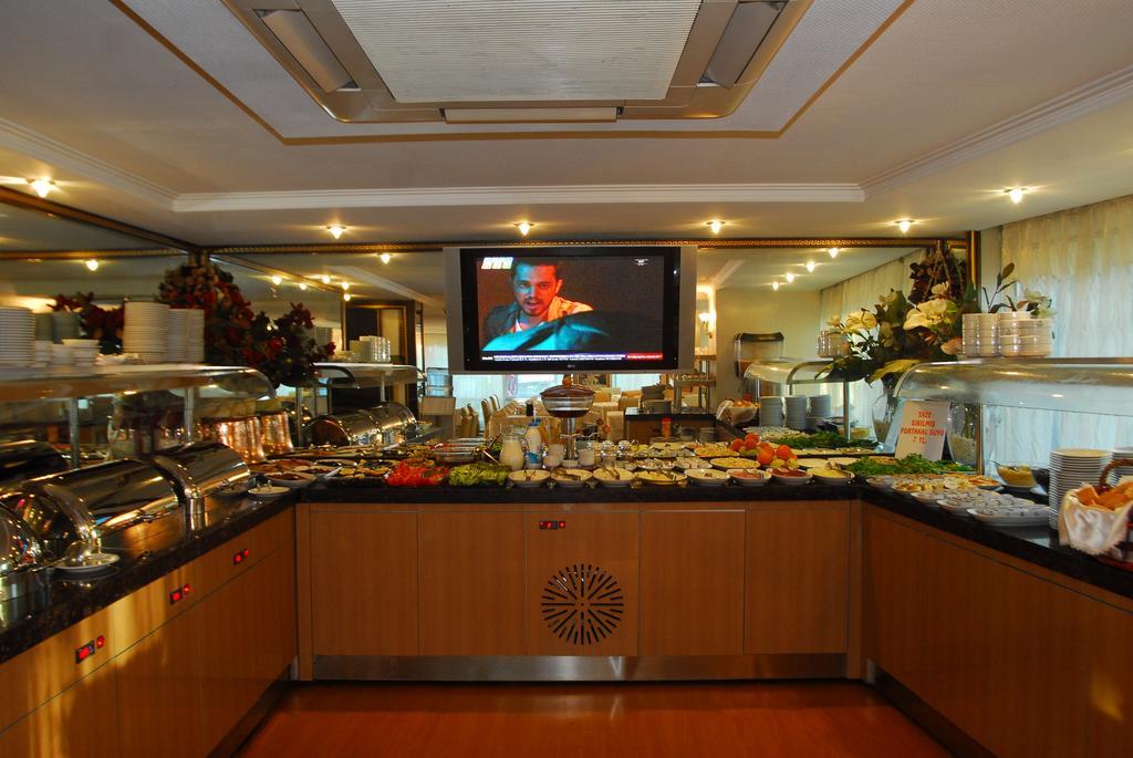 Adana Erten Hotel Εξωτερικό φωτογραφία