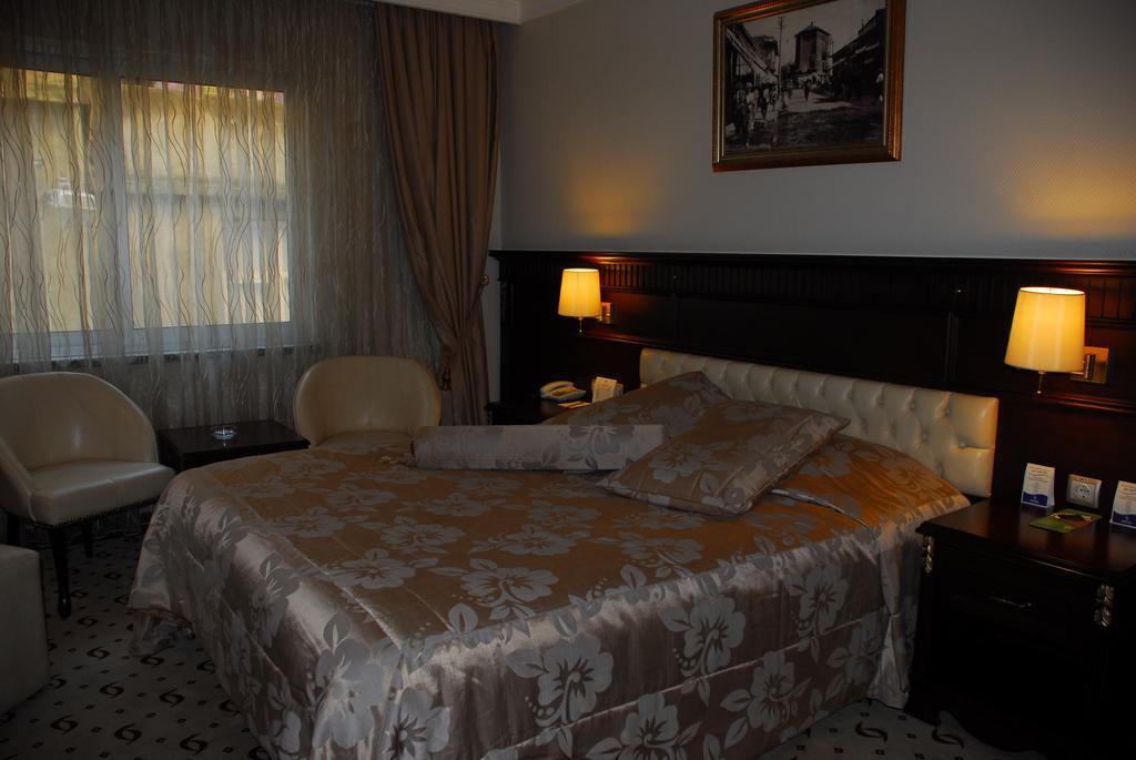 Adana Erten Hotel Εξωτερικό φωτογραφία